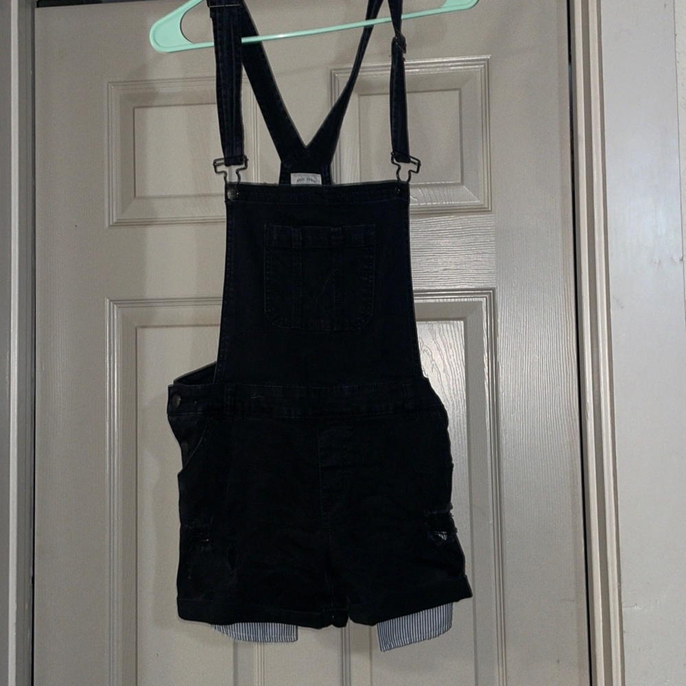 Black short overalls